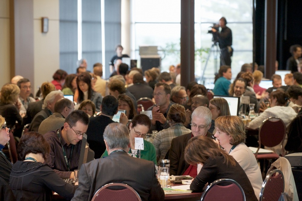 Archives, Forum&nbsp;2010.