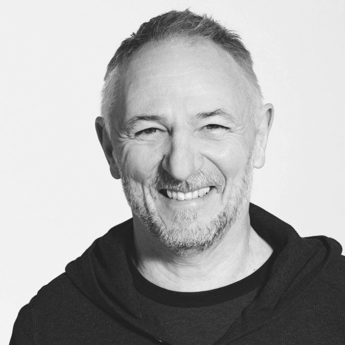 Andr&eacute; Marois, charg&eacute; de cours en r&eacute;daction au D&eacute;partement de communication de l'UdeS.