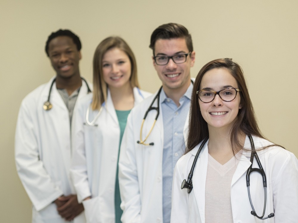 La FMSS offrira &agrave; compter de l&rsquo;automne&nbsp;2017 une formation en m&eacute;decine enti&egrave;rement r&eacute;vis&eacute;e, enrichie et modernis&eacute;e. 