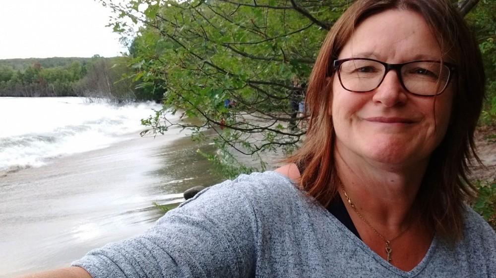 Florence Guillet, infirmi&egrave;re de formation, dipl&ocirc;m&eacute;e en g&eacute;rontologie et proche aidante