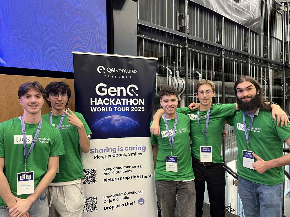 Les premi&egrave;res ann&eacute;es du BSIQ &eacute;taient de loin les plus jeunes de l&rsquo;&eacute;v&eacute;nement, et les juges ont dit qu&rsquo;ils &eacute;taient impressionn&eacute;s par leur audace et leur rigueur. Sur la photo de gauche &agrave; droite :&nbsp;Thomas Poulin, Julian Sanchez, Mathis Rochefort, Jasmin Pelletier et Gabriel Michaud.