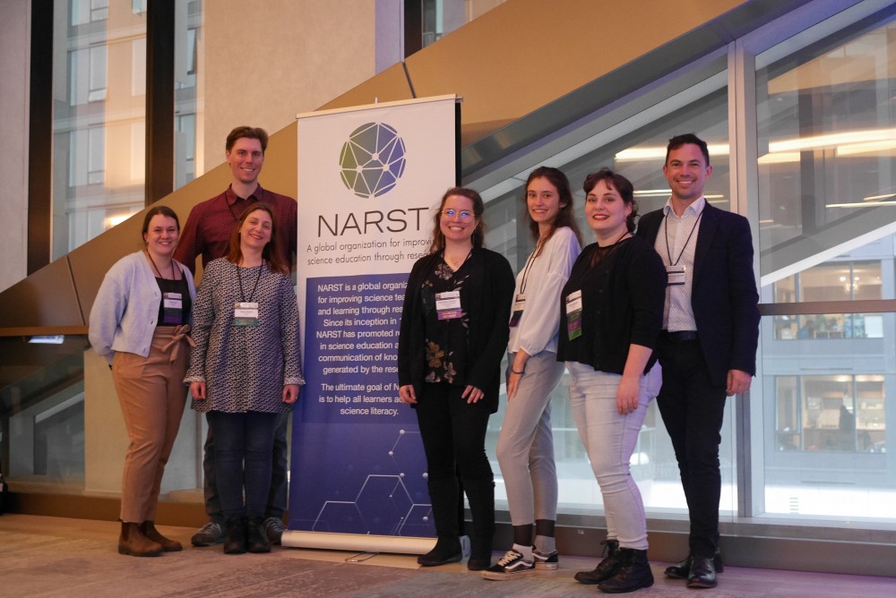De gauche &agrave; droite :&nbsp;Elise Rodrigue Poulin, Antoine Deschamps, Val&eacute;rie Vinuesa, Kassandra l'Heureux, Gabriela Quintela-Docarmo (Universit&eacute; de Columbia, en stage &agrave; UdeS), Estelle Desjarlais (UQAM) et Jean-Philippe Ayotte-Beaudet
