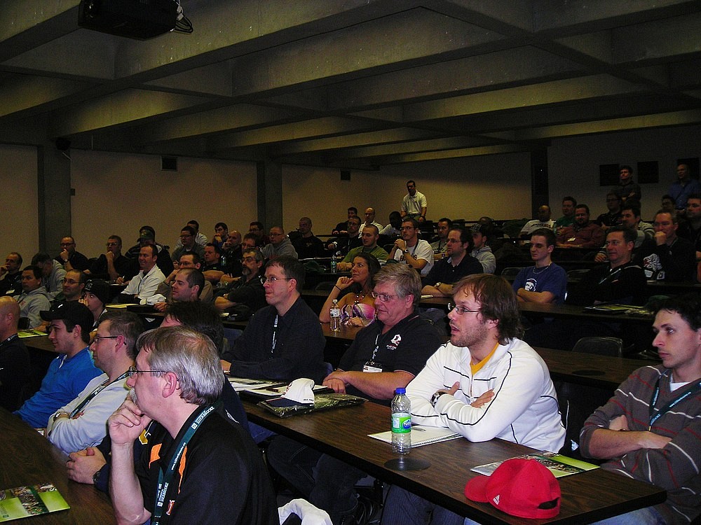 Pas moins de 150&nbsp;personnes ont particip&eacute; &agrave; la clinique d'entra&icirc;neurs du Vert &&nbsp;Or de l'UdeS.