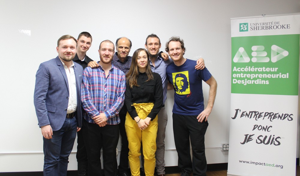 Sur la photo : de gauche &agrave; droite Marcin Wajs, Charles Paradis, Maxime Lapointe-Major, Jean Bibeau, Ioanna Kriekouki, Emmanuel Calvet, Wyatt Wright