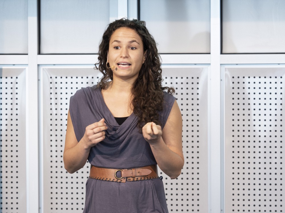 Sarah Lafontaine, &eacute;tudiante au doctorat en recherche en sciences de la sant&eacute;, concentration sciences infirmi&egrave;res, a remport&eacute; en 2018 le concours Ma th&egrave;se en 180 secondes. Elle a&nbsp;r&eacute;guli&egrave;rement eu recours au Service des biblioth&egrave;ques et archives durant son parcours universitaire au Campus de Longueuil de l'UdeS.