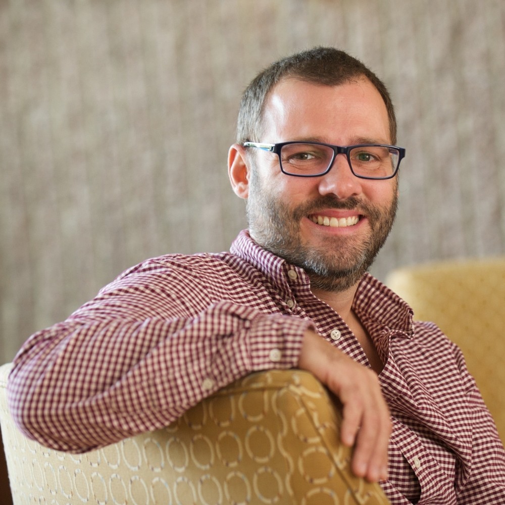 Luc Grenon, professeur &agrave; la Facult&eacute; de droit