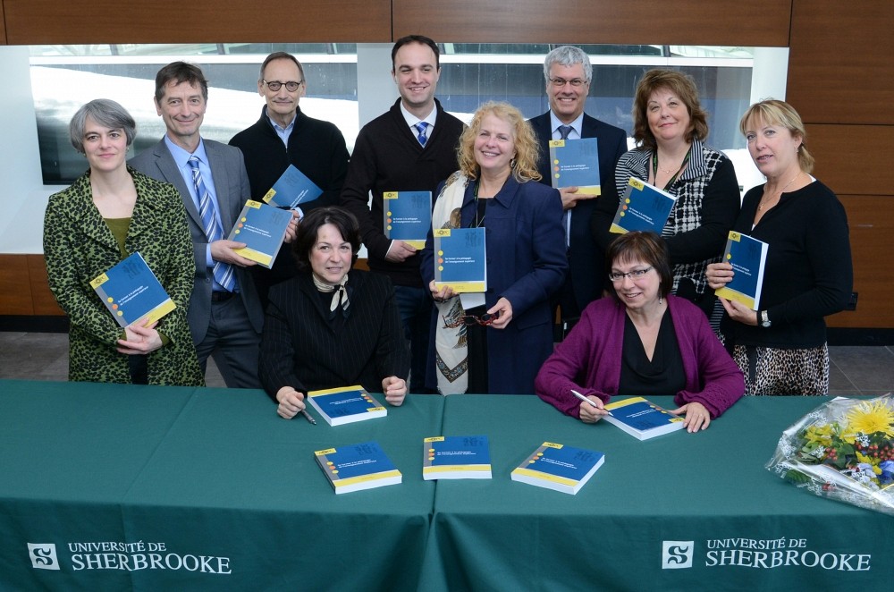 Les auteurs pr&eacute;sents au lancement&nbsp;: Diane Leduc, Bruno Poellhuber, Rolland Viau, Samuel Fournier St-Laurent, Odette Raymond, Christian B&eacute;gin, Julie Lyne Leroux, France Lacourse, Louise M&eacute;nard et Lise St-Pierre.