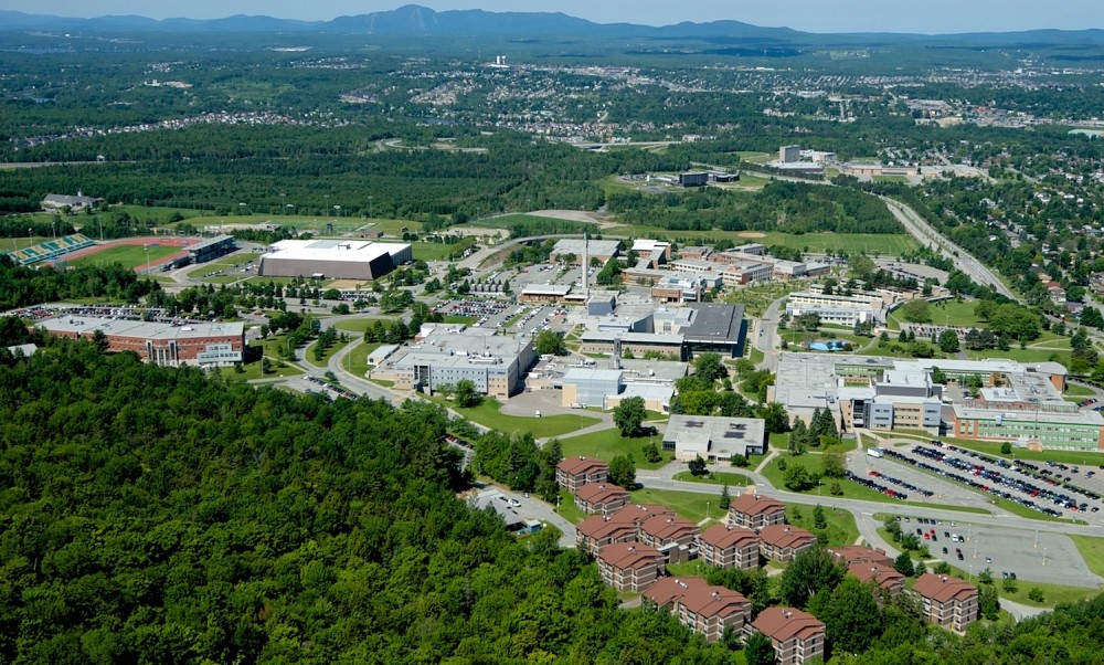Le Campus principal de l'Universit&eacute; de Sherbrooke