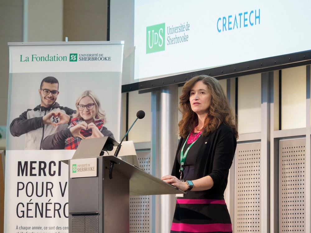 La professeure Elaine Mosconi est&nbsp;directrice scientifique du Centre de recherche Createch sur les organisations intelligentes &agrave; l&rsquo;&Eacute;cole de gestion.