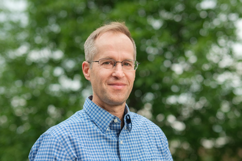 Mark Vellend, professeur au D&eacute;partement de biologie.