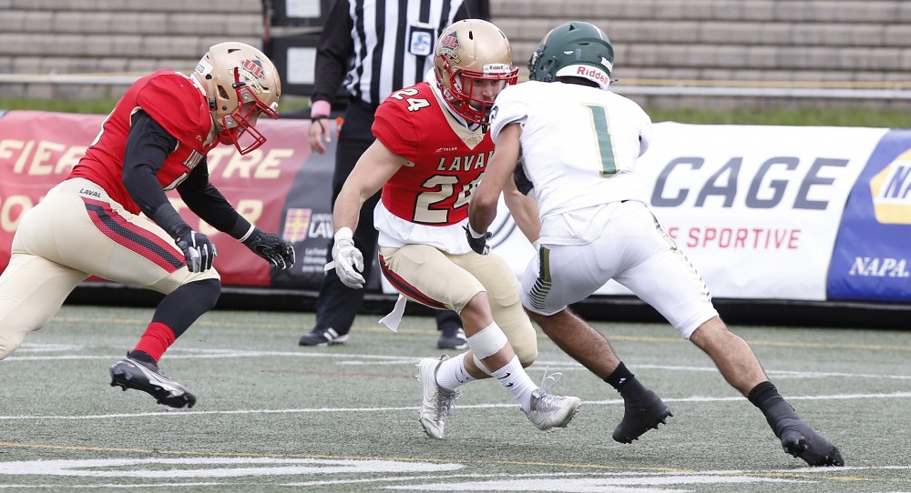 Le Vert & Or &eacute;tait attendu de pied ferme par le Rouge et Or au Stade Telus de l'Universit&eacute; Laval, dimanche apr&egrave;s-midi.