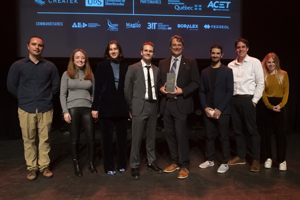 Hugues La Vigne, Rosemarie St-Yves Ferron, Jade Lafrance, Jacob Dufresne, le Pr Richard Ar&egrave;s, Jonathan Audet, le Pr Mathieu Picard et la Pre Val&eacute;rie Grandbois