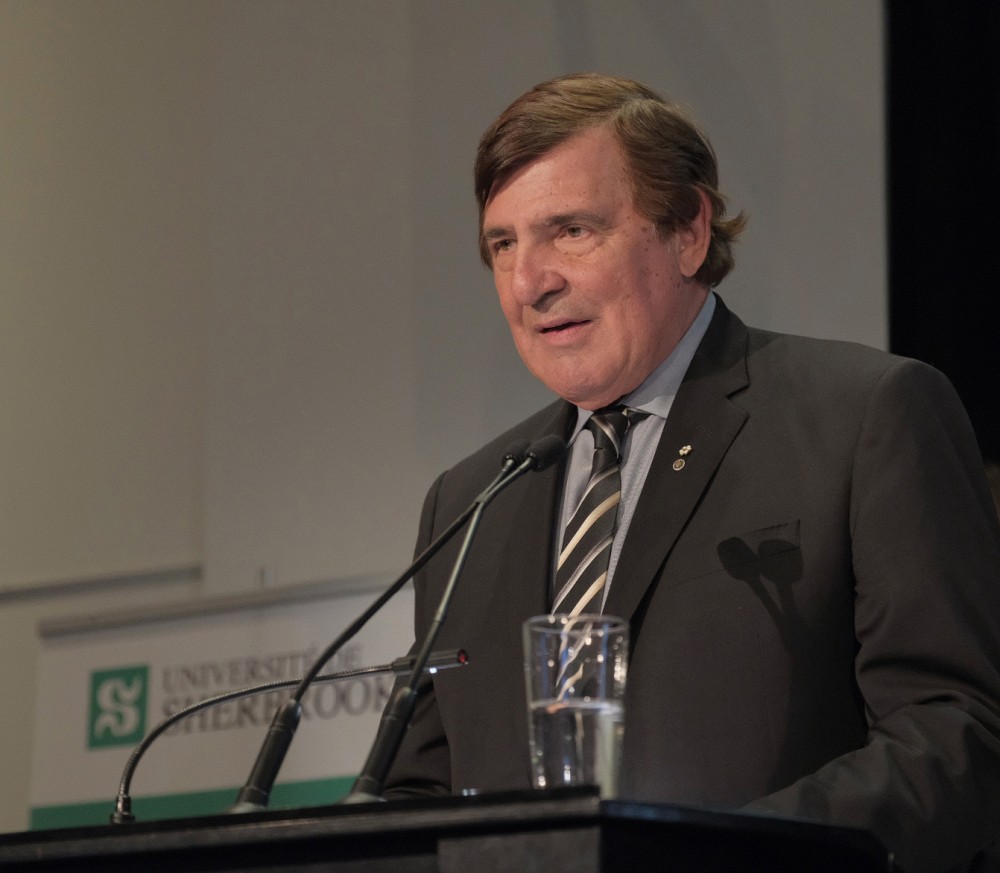 Le pr&eacute;sident de la Corporation &eacute;tudes-sports de l'UdeS, Serge Savard.