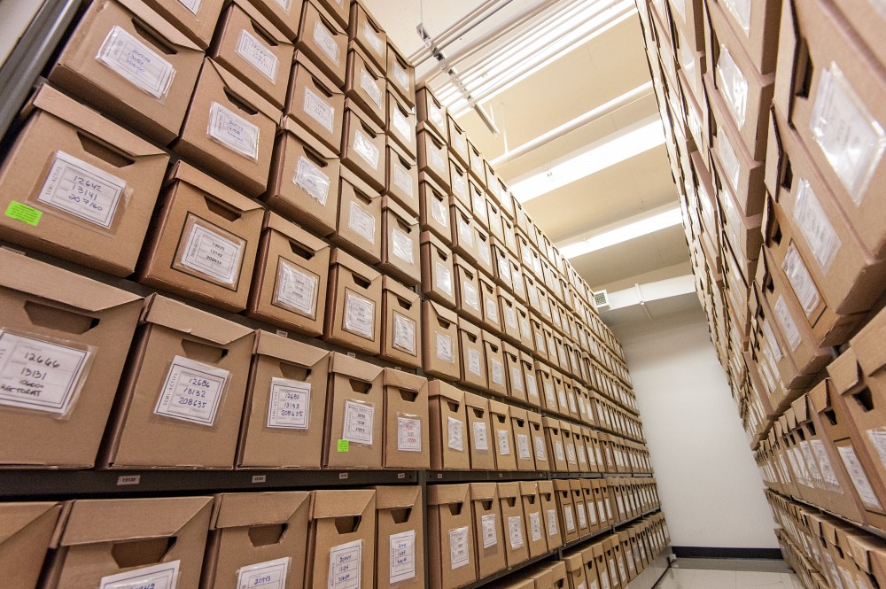 Entrep&ocirc;t du secteur Gestion des documents administratifs et archives (GDAA) de l'Universit&eacute; de Sherbrooke.