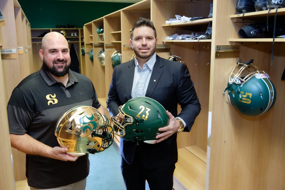 Mathieu Lecompte,&nbsp;entra&icirc;neur-chef du Vert & Or, et Dominic Picard, nouveau coordonnateur offensif et responsable de la ligne offensive.