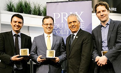 Maurice Demers et Harold B&eacute;rub&eacute;, finalistes pour le Prix de la Pr&eacute;sidence de l'Assembl&eacute;e nationale, en compagnie&nbsp;du vice-pr&eacute;sident, Fran&ccedil;ois Gendron, et du laur&eacute;at 2015, Mathieu Lapointe.