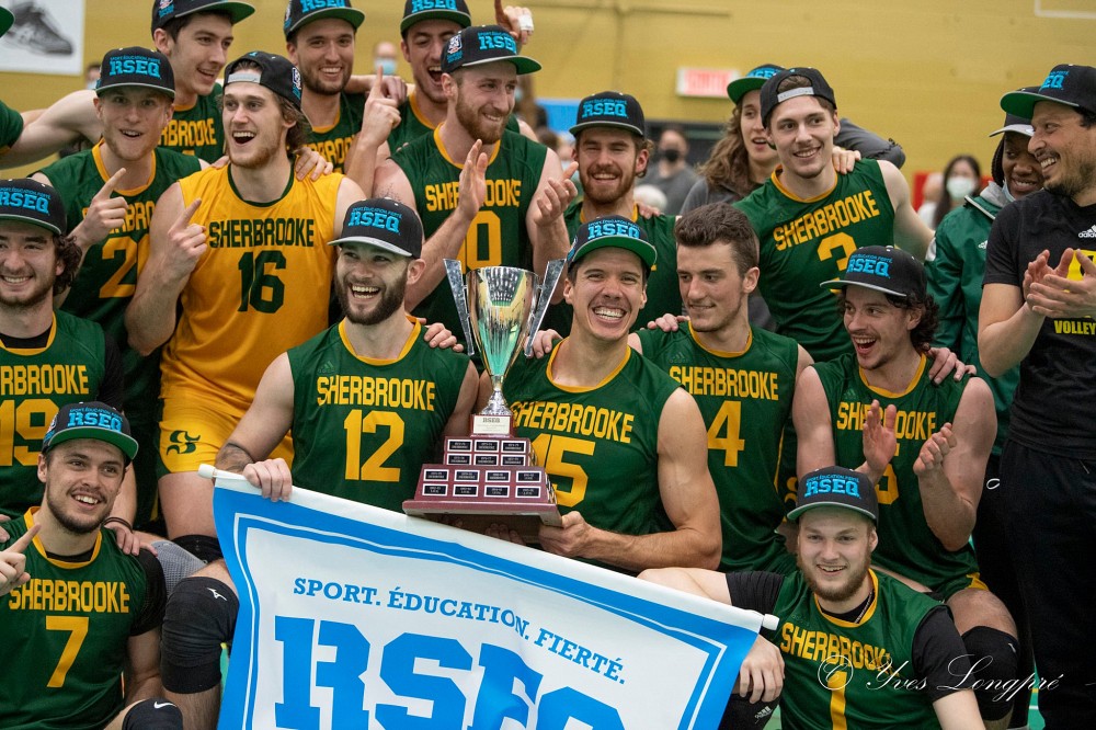 Le Vert & Or a le regard riv&eacute; sur le Championnat canadien U Sports.Cr&eacute;dit photo : Yves Longpr&eacute;/Vert & Or de l'UdeS