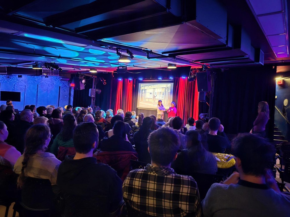 L'initiative UdeS Monde propose une gamme d'&eacute;v&eacute;nements qui favorisent les &eacute;changes interculturels, comme les rencontres cin&eacute;ma UdeS Monde.