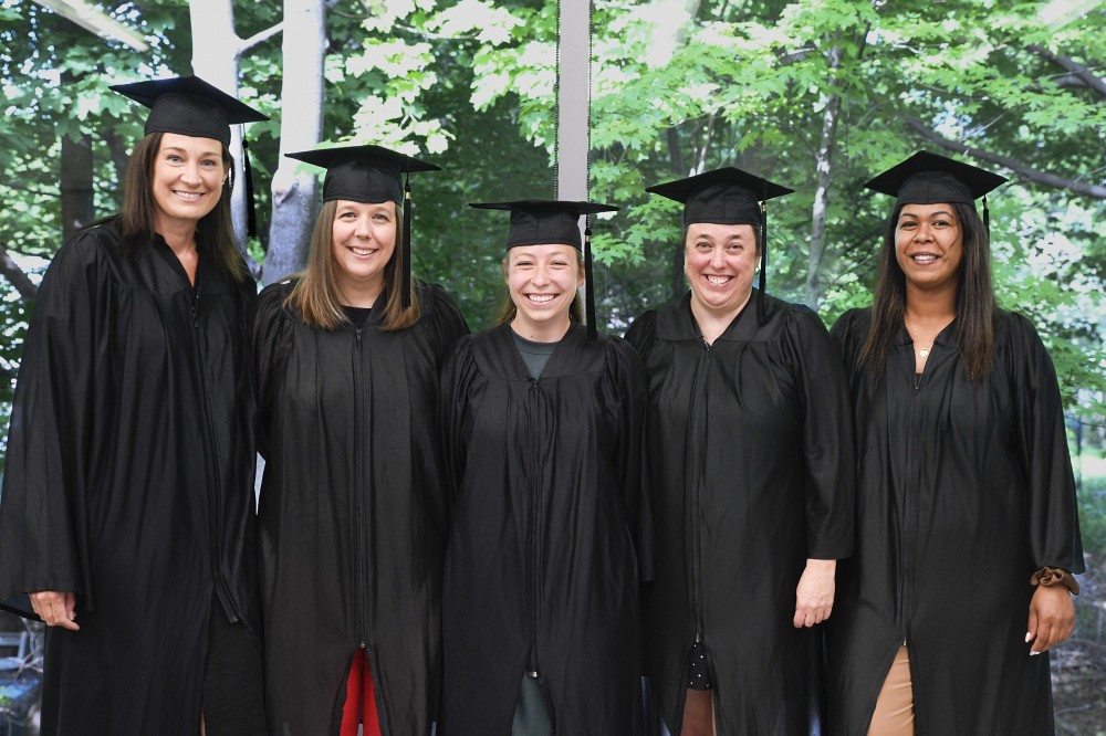 Quelques-unes des personnes dipl&ocirc;m&eacute;es Performa du C&eacute;gep G&eacute;rald-Godin