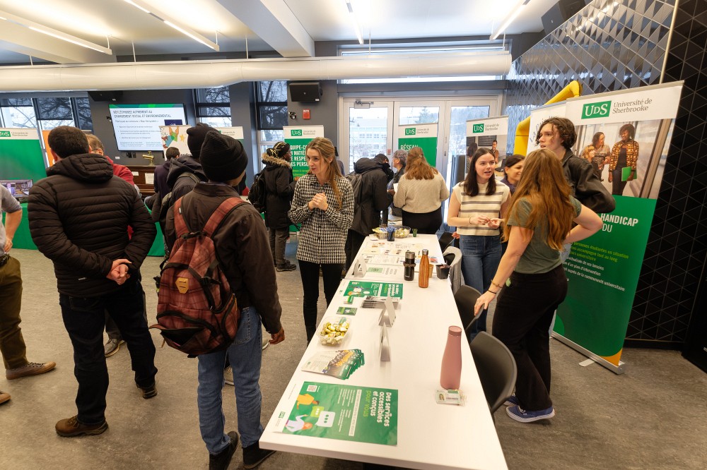 Le pavillon de la Vie &eacute;tudiante &eacute;tait bien anim&eacute; &agrave; l'occasion de la premi&egrave;re &eacute;dition de la Journ&eacute;e de la rentr&eacute;e d'hiver du 10 janvier dernier.