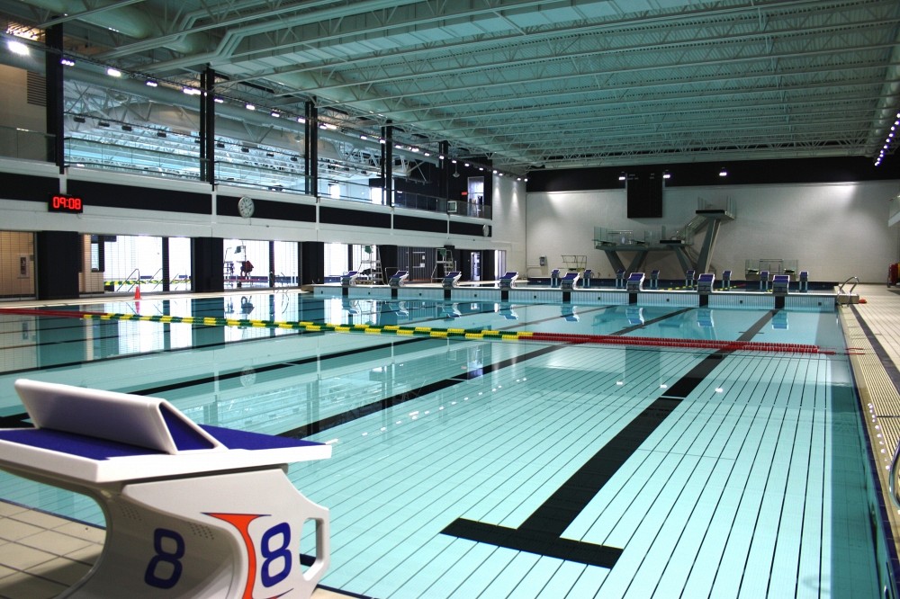 Le complexe aquatique de l'Universit&eacute; de Sherbrooke.