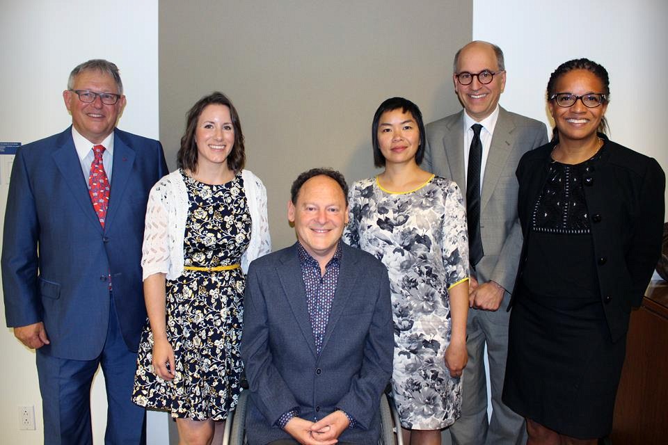 Sur la photo, dans l'ordre habituel&nbsp;: Jacques Chagnon, pr&eacute;sident de l'Assembl&eacute;e nationale; Roxane Leb&oelig;uf; Sylvain Le May; Charmaine Lyn; Richard Janda; Tamara Thermitus, pr&eacute;sidente de la Commission.