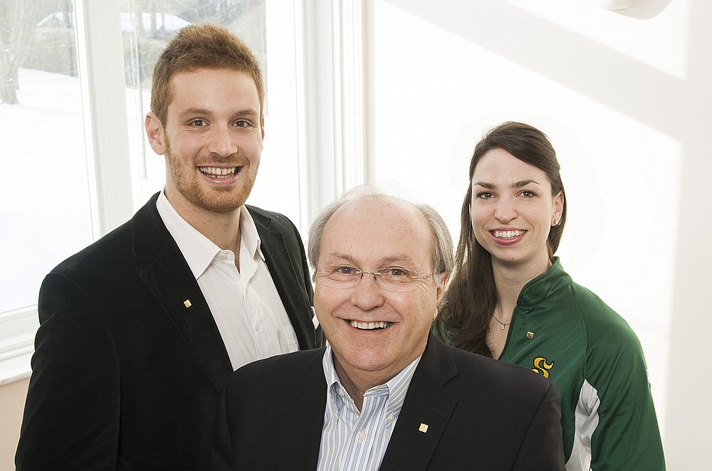 Les trois copr&eacute;sidents d'honneur de l'&eacute;v&eacute;nement-b&eacute;n&eacute;fice Louis-Jos&eacute; Houde&nbsp;: Jean-Philippe Shoiry, Serge Audet et Pascale D&eacute;lisle