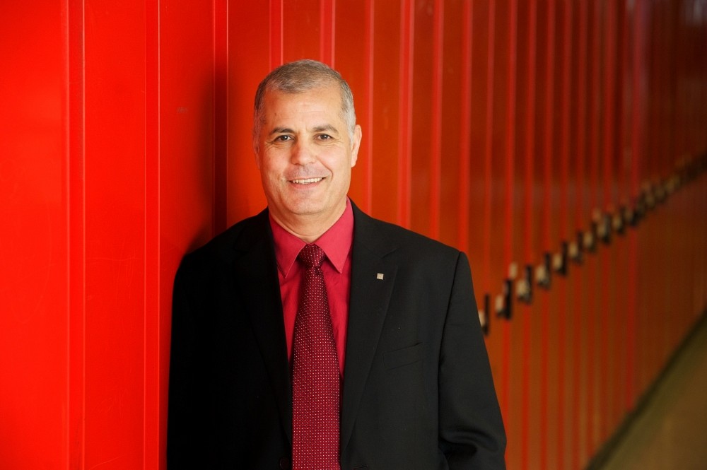 Le professeur Abdelkrim Hasni