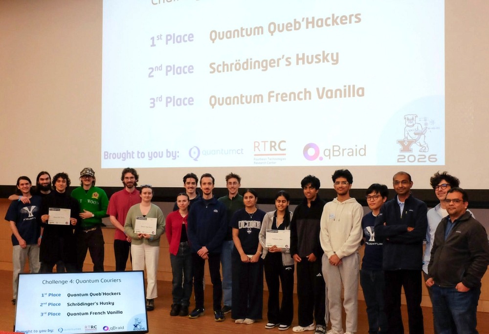 L&rsquo;Universit&eacute; de Sherbrooke s&rsquo;est d&eacute;marqu&eacute;e lors d&rsquo;un hackathon quantique organis&eacute; au Yale Quantum&nbsp;Institut.