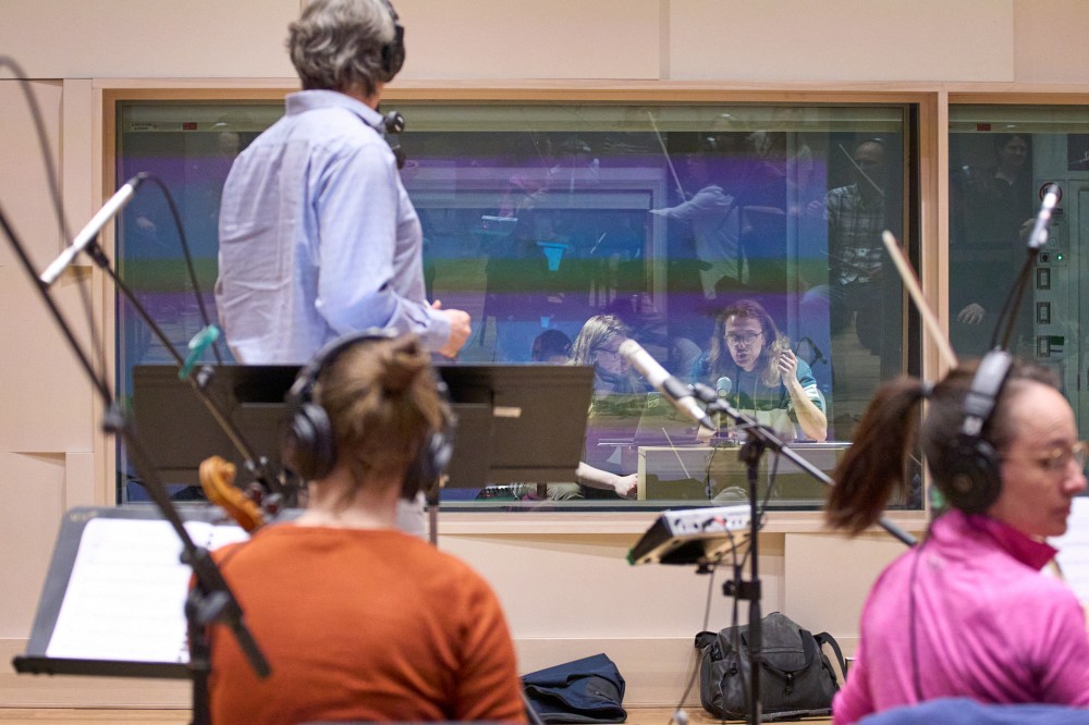 Avec leur plus r&eacute;cent projet de recherche&nbsp;Les d&eacute;fis de l&rsquo;int&eacute;gration et de la r&eacute;tention de la rel&egrave;ve en musique, Ariane Couture et son &eacute;quipe souhaitent documenter et analyser l&rsquo;int&eacute;gration et la r&eacute;tention de la rel&egrave;ve en musique au Qu&eacute;bec.