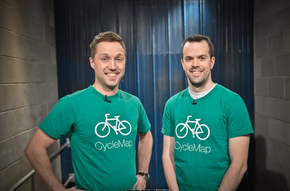 L'ancien &eacute;tudiant coop Olivier Carbonneau (droite) et son complice David Boudreault ont r&eacute;ussi &agrave; convaincre les dragons d'investir dans leur entreprise Ratomic Lab et, surtout, dans l'application CycleMap.