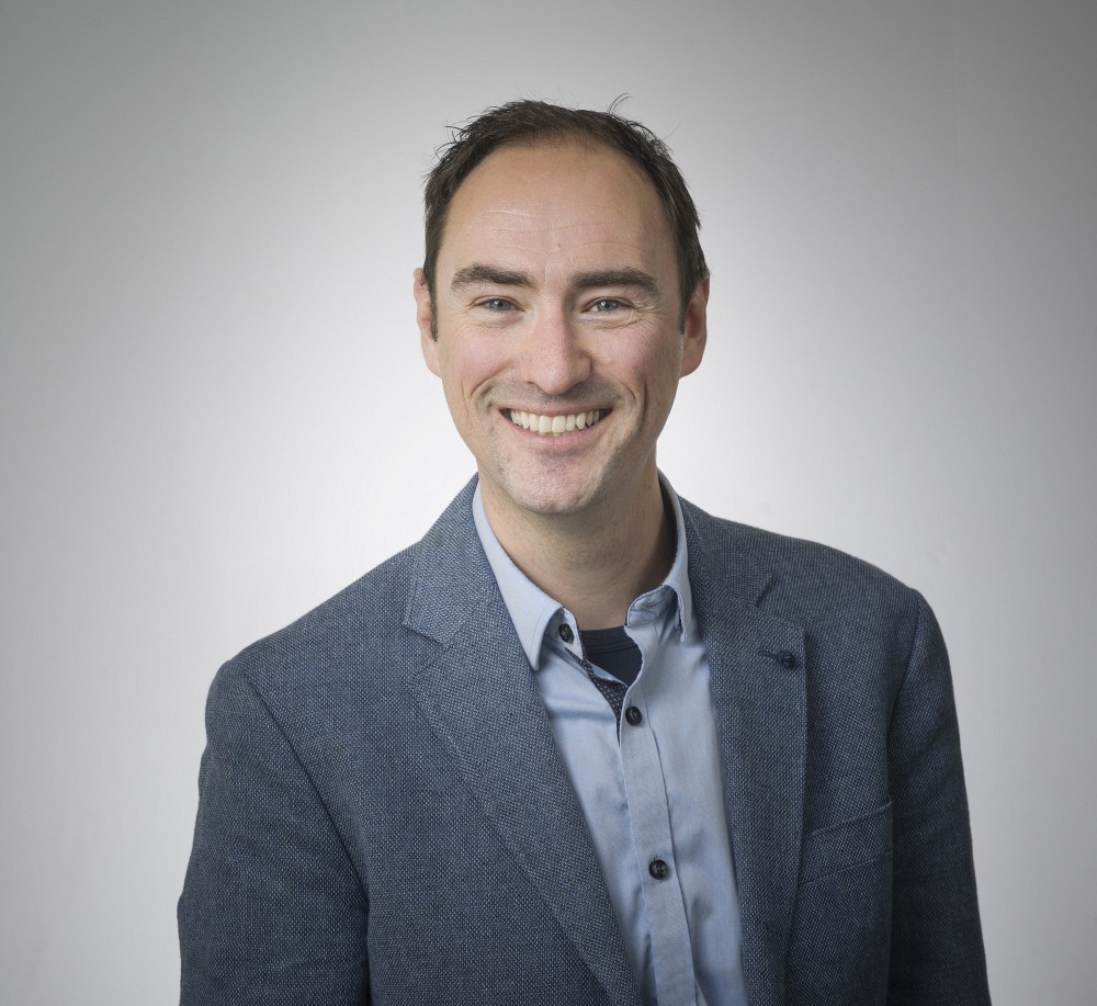 Le professeur Beno&icirc;t Grenier est actuellement vice-doyen &agrave; la recherche et aux &eacute;tudes sup&eacute;rieures &agrave; la Facult&eacute; des lettres et sciences humaines de l'Universit&eacute; de Sherbrooke.