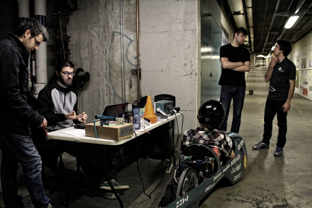 Tests du projet Beyond dans les tunnels de l'UdeS avant la comp&eacute;tition de D&eacute;troit