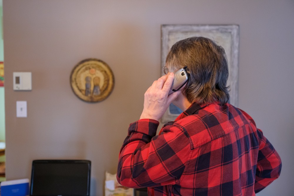 Le projet &laquo;&nbsp;Collectivit&eacute;s-amies des a&icirc;n&eacute;s ayant une perte d&rsquo;autonomie cognitive&nbsp;&raquo; des&nbsp;professeures V&eacute;ronique Provencher et Chantal Viscogliosi&nbsp;a &eacute;t&eacute; men&eacute;&nbsp;aupr&egrave;s de la Nation huronne-wendat (Wendake) et &agrave; Sherbrooke.