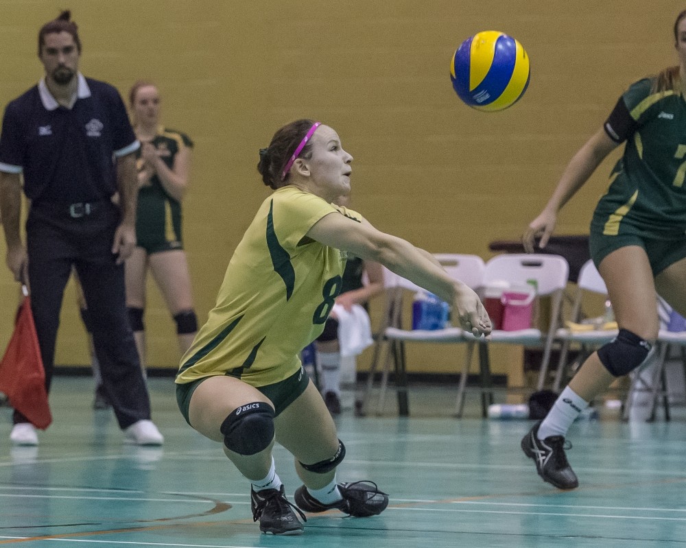 Joanie Whittom. Baccalaur&eacute;at en administration des affaires.