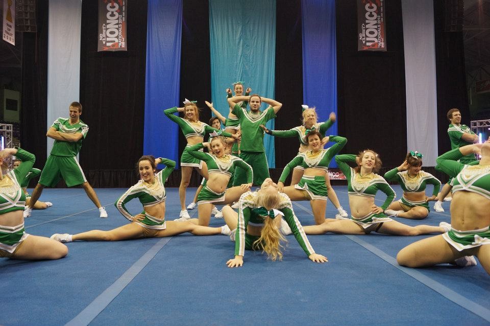 Le Vert&nbsp;&&nbsp;Or a termin&eacute; sixi&egrave;me en fin de semaine aux nationaux de cheerleading qui avaient lieu &agrave; Brampton, en Ontario.