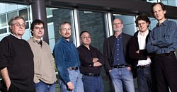 Quelques professeurs qui ont contribués au palmarès de la Faculté des sciences dans les revues Sciences, Cell et Nature depuis 2000. À partir de la gauche les professeurs Bandrauk, Garant, Festa-Bianchet, Shipley, Thomas, Blais et Taillefer.
