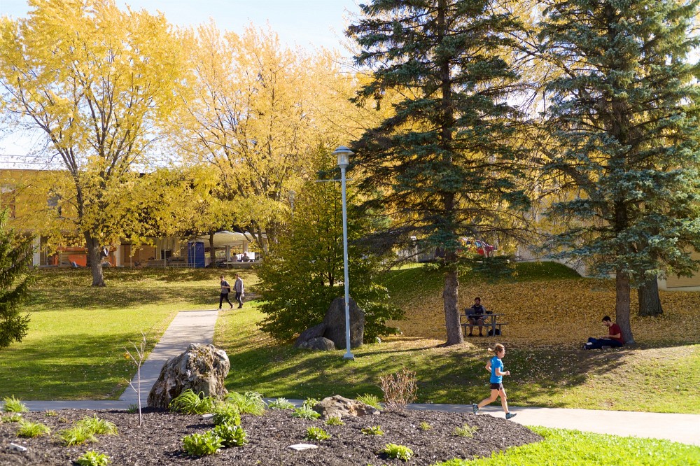 Le bien-&ecirc;tre de la communaut&eacute; UdeS est une priorit&eacute; du plan strat&eacute;gique Oser Transformer.