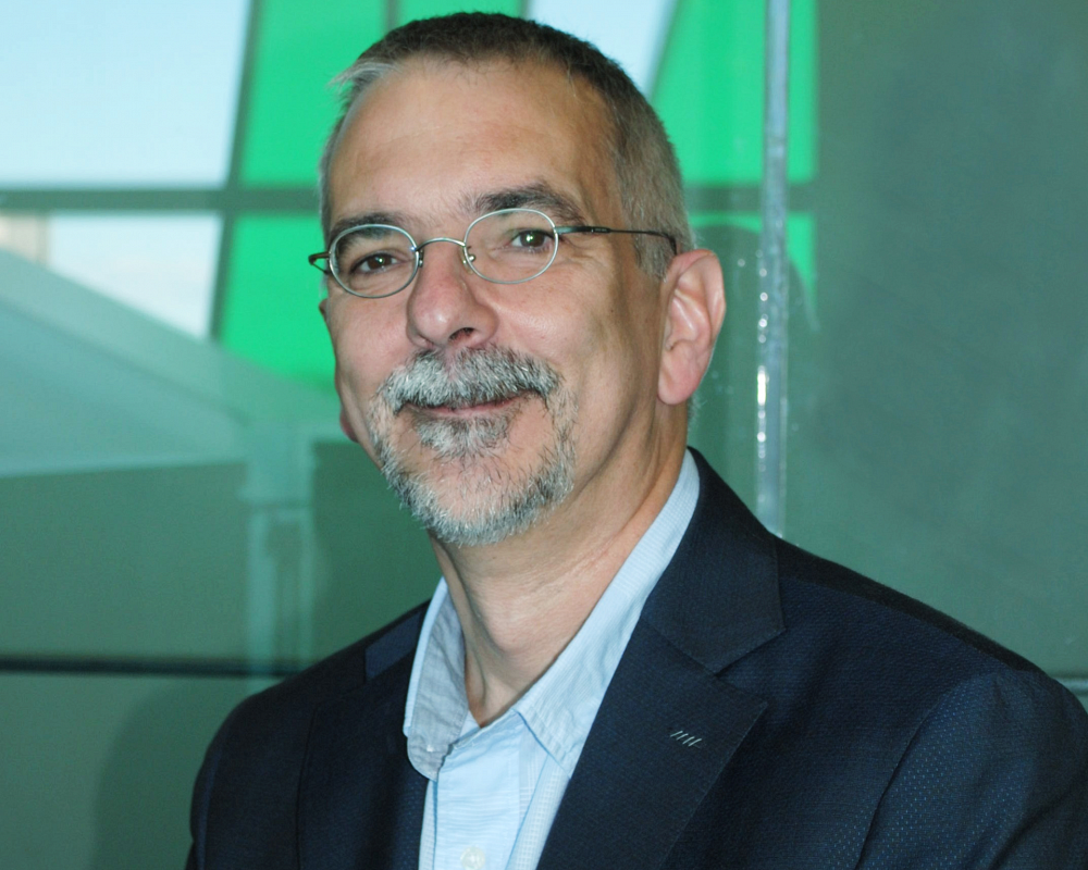 Andr&eacute; Lacroix, professeur au D&eacute;partement de philosophie et d&rsquo;&eacute;thique appliqu&eacute;e