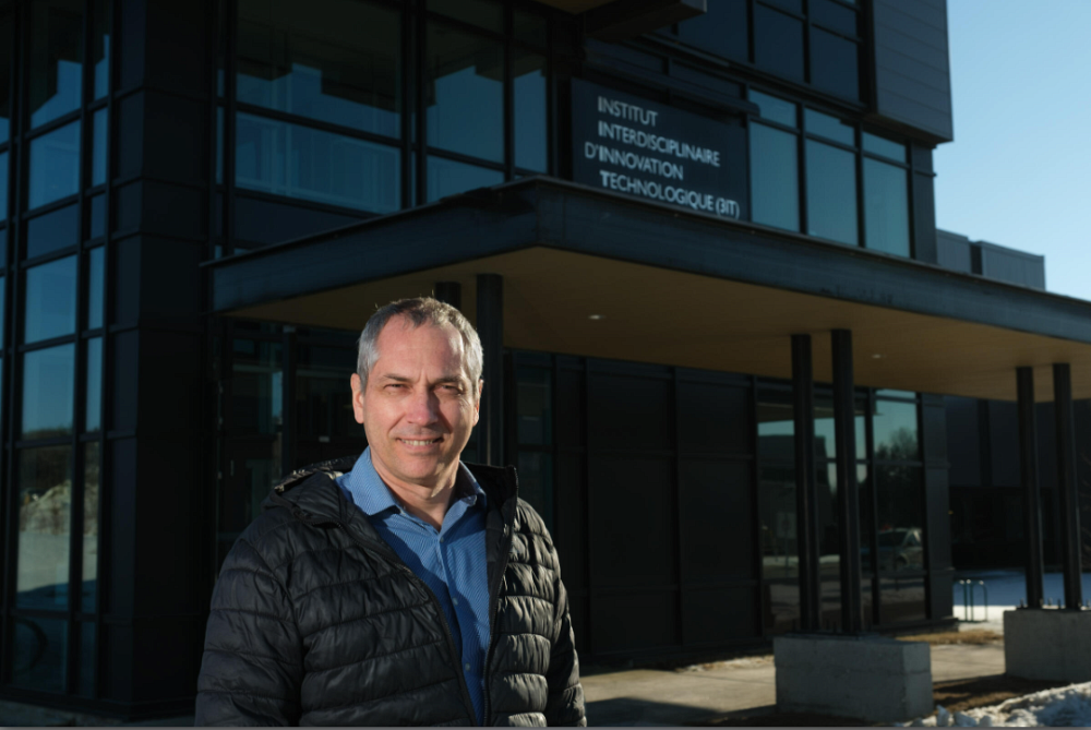 Le professeur R&eacute;jean Fontaine assure l'organisation de la conf&eacute;rence internationale NEWCAS qui se tiendra du 16 au 19 juin 2024.&nbsp;