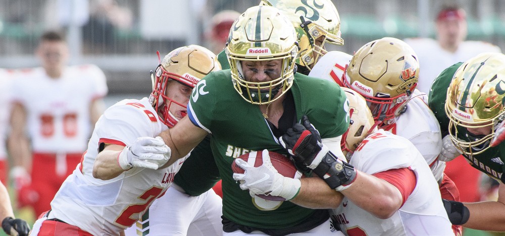 Le Vert & Or n'a pu &ecirc;tre stopp&eacute; par le Rouge et Or, m&ecirc;me en s'y mettant &agrave; plusieurs.