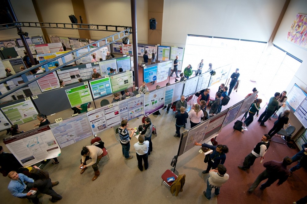 La 13e&nbsp;Journ&eacute;e de la recherche a attir&eacute; un nombre record de participants.