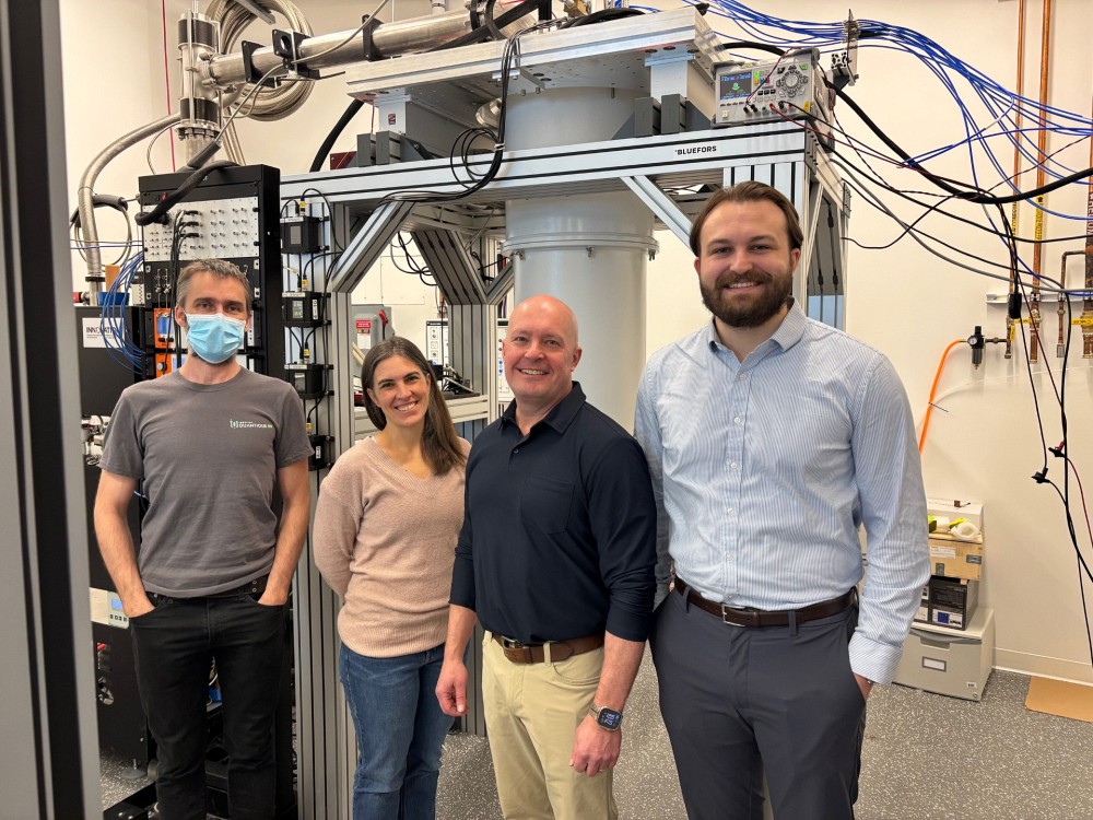 Cette collaboration strat&eacute;gique vise &agrave; stimuler l&rsquo;innovation tout en soutenant la formation de la prochaine g&eacute;n&eacute;ration de scientifiques en quantique.