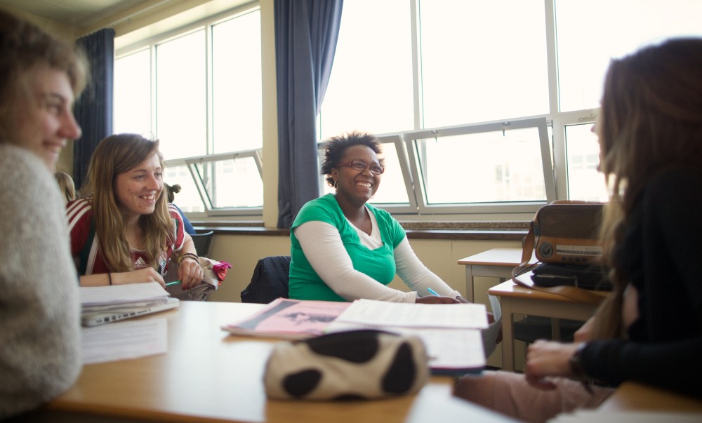 Lors de cette activit&eacute;, les participantes et les participants pourront entendre une quinzaine d&rsquo;intervenants et d&rsquo;intervenantes, de praticiens et de praticiennes, de chercheurs et de chercheuses qui viendront partager leurs expertises en mati&egrave;re de m&eacute;diations interculturelles. 