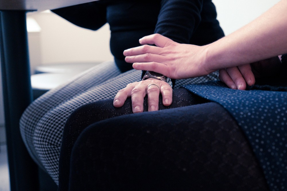 Qui d&eacute;sire qui, entre les pages des livres? Qui propose, et qui dispose? Avec quels effets dans le monde r&eacute;el?