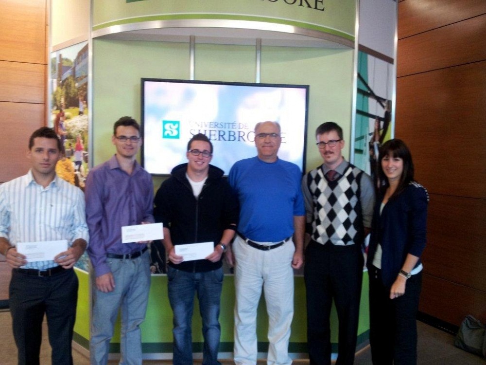 Simon Huot, Guillaume Brisson, Dominic Provost, M. Roland Grand&rsquo;Maison directeur g&eacute;n&eacute;ral du CDLS, M. Luc Barette repr&eacute;sentant du MDEIE et Mme Maude Chartrand Conseill&egrave;re en communication au CDLS.