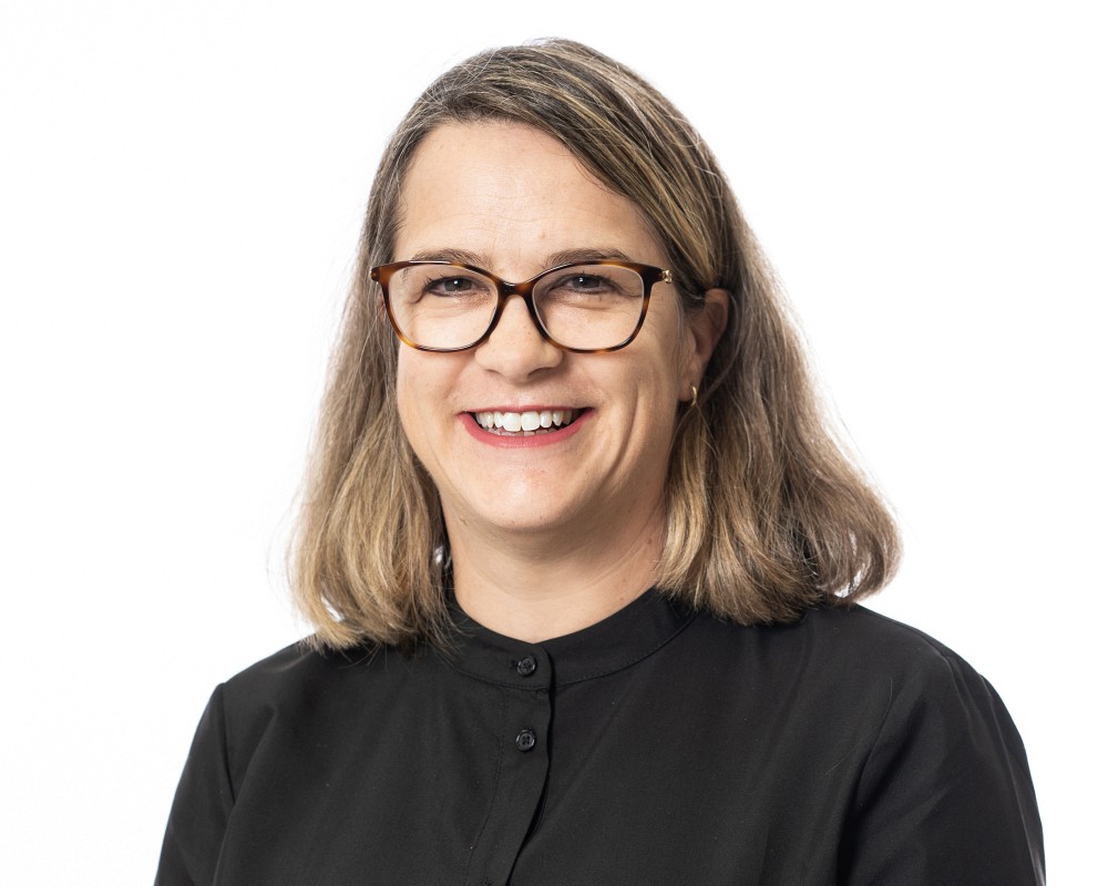 La professeure Nathalie Delli Colli a &eacute;t&eacute; nomm&eacute;e vice-doyenne &agrave; l'enseignement et &agrave; la formation pratique &agrave; la Facult&eacute; des lettres et sciences humaines.