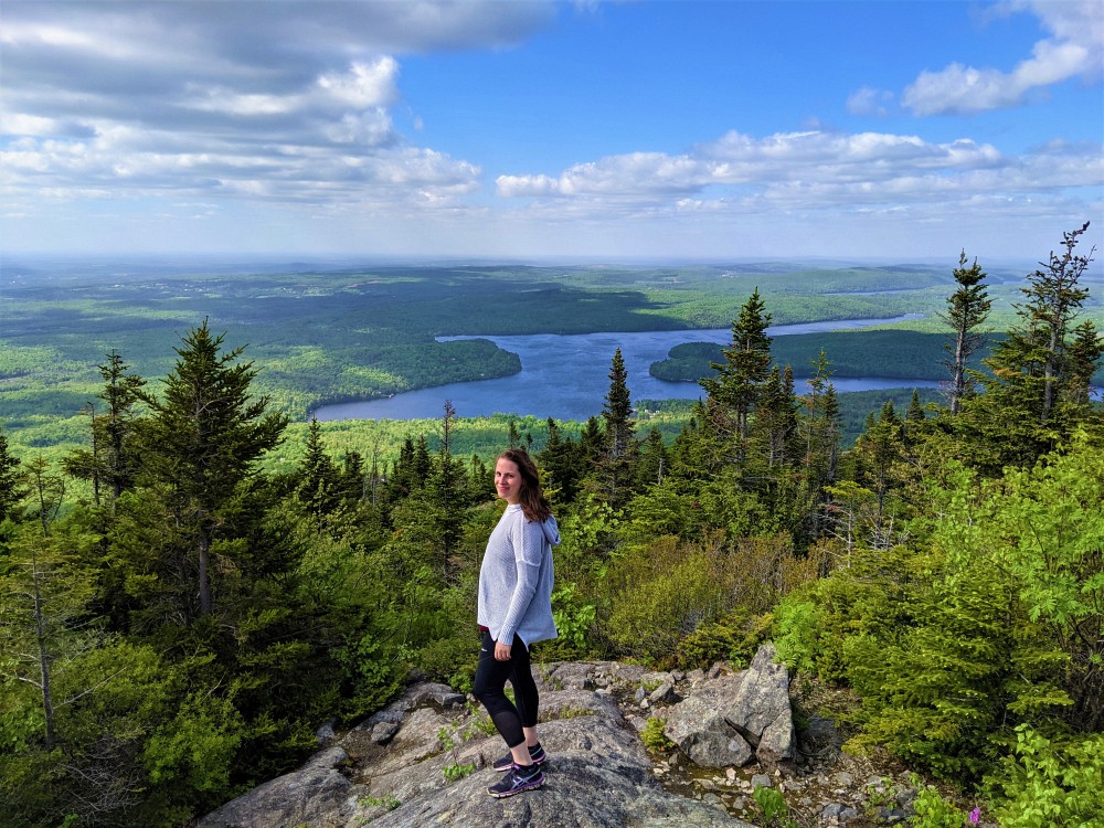 Marie Renaudin, r&eacute;cemment dipl&ocirc;m&eacute;e d&rsquo;un doctorat en chimie, a re&ccedil;u le&nbsp;Prix J. Stan Rowe&nbsp;pour le meilleur article en &eacute;cologie v&eacute;g&eacute;tale.