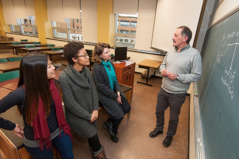 Stagiaires de recherche de l&rsquo;Universit&eacute; de Sao Paulo, Aline Hitomi Sumiya, Ana Paula Sylva Dias et Jaci Brasil Tonelli ont rejoint le Pr Olivier Dezutter en janvier.