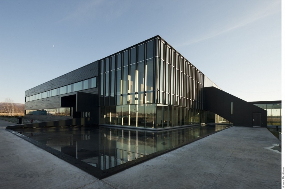 Le C2MI a &eacute;t&eacute; con&ccedil;u par la firme Menk&egrave;s Shooner Dagenais LeTourneux Architectes en consortium avec Cimaise.